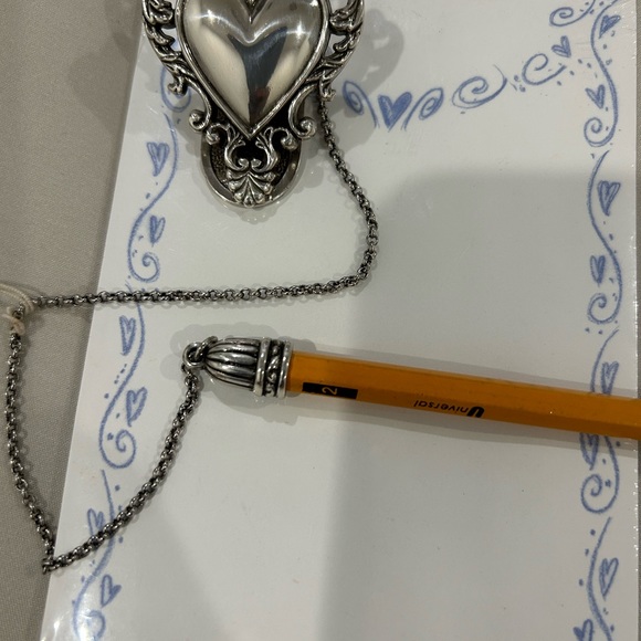 👀PRICE ⬇️ BRIGHTON • Silver Heart Note Pad Clip Holder • Small • - Picture 8 of 10
